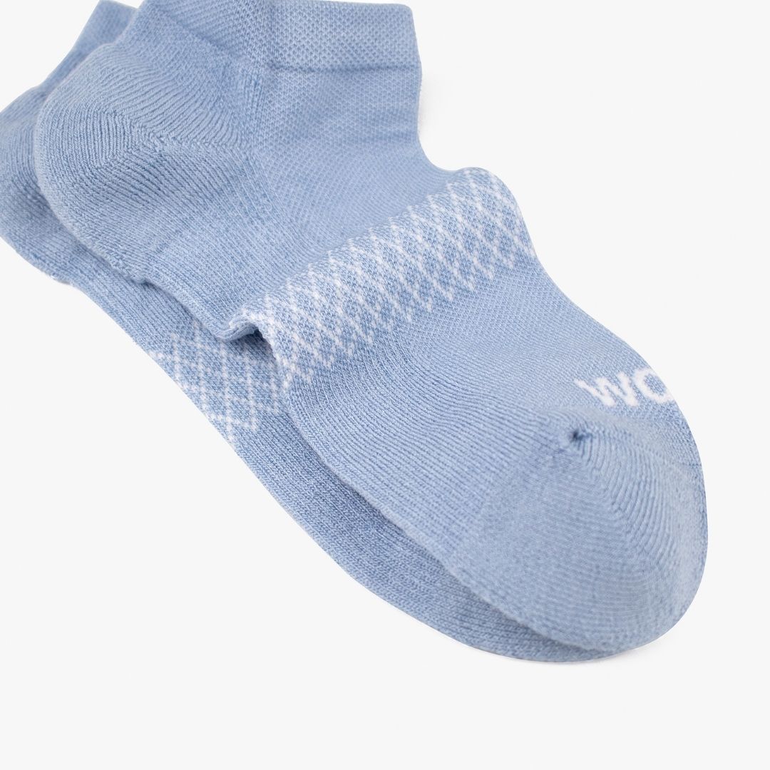 Bamboo Compression Ankle Socks | Pastel Blue | Medium Compression