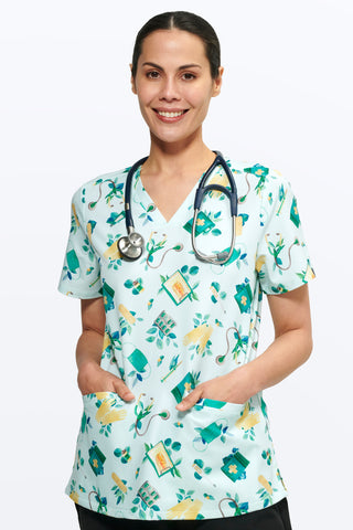 The GP Life Women’s 3-Pocket Scrub Top
