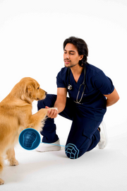 VetCore™ Men’s Vet Med Cargo Scrub Pants with GENU™ Removable Knee Protection